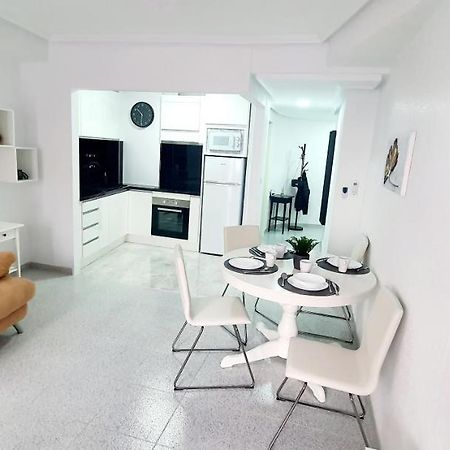 Apartments On The Beach In Torrevieja Luaran gambar